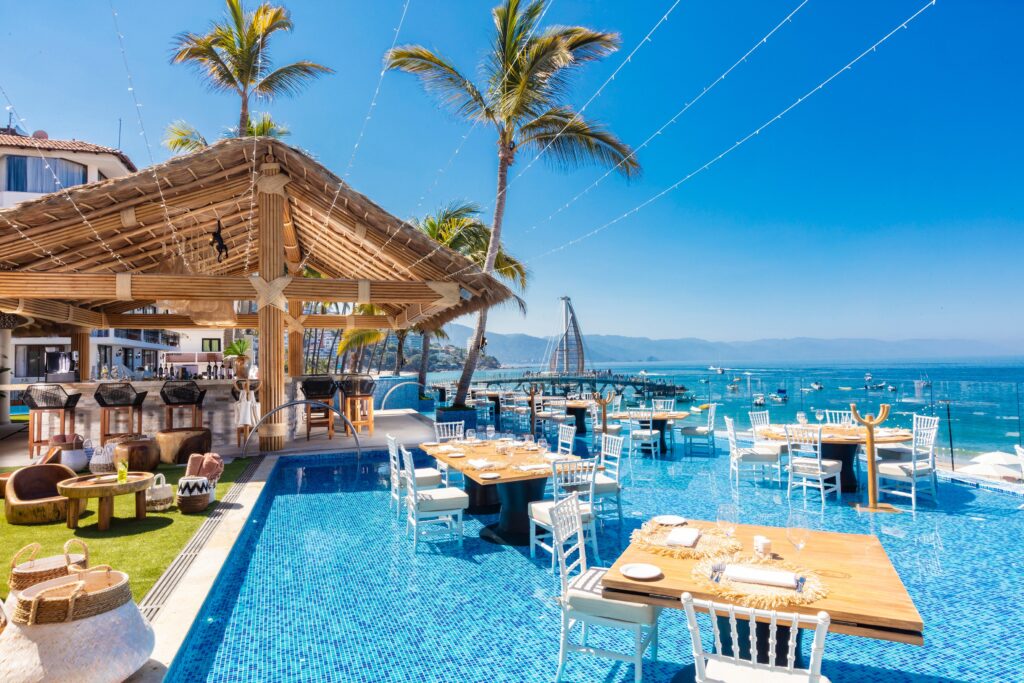 The Best Restaurants in The Hotel Zone in Puerto Vallarta